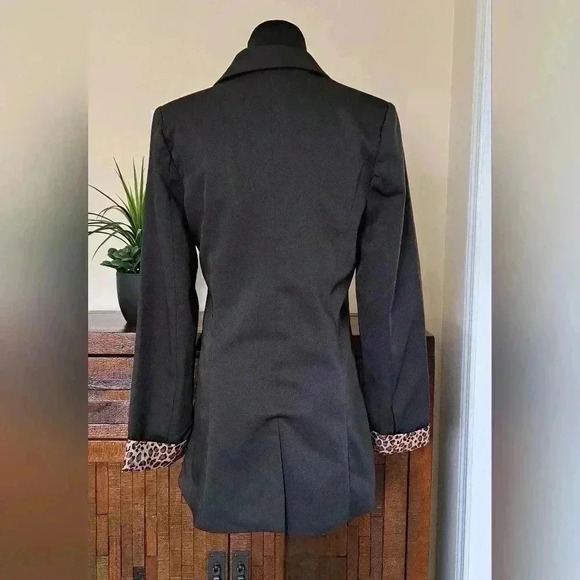 Black Blazer with Animal Print Cuffs Size Small - Picture 3 of 13